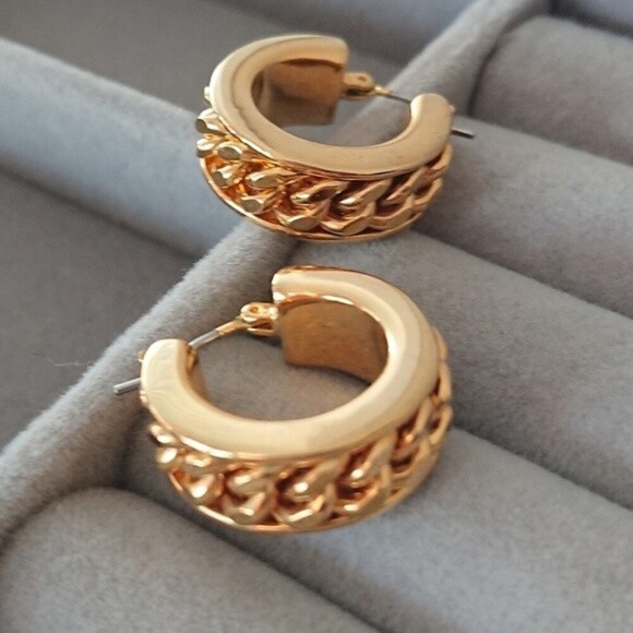 Brass Chain Link gold tone Hoop earrings - Picture 2 of 7